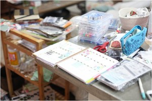 How to organize craft and art supplies