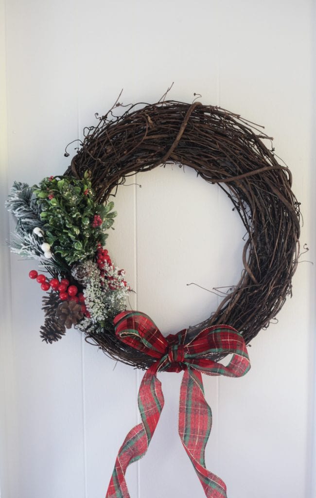 Easy DIY Christmas Wreath - How to Make a Grapevine Christmas Wreath
