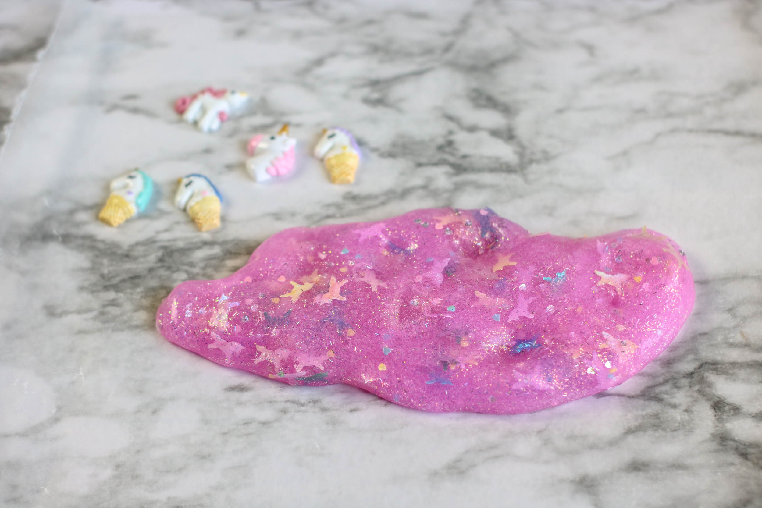 How To Make Fun And Sparkly Unicorn Slime - Run To Radiance