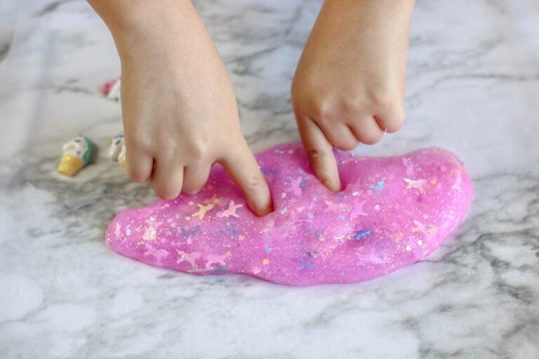 How To Make Fun And Sparkly Unicorn Slime - Run To Radiance