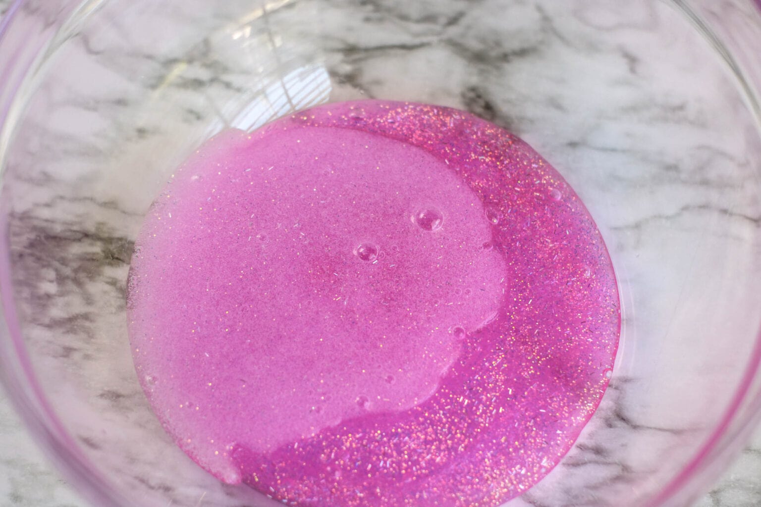 How To Make Fun And Sparkly Unicorn Slime - Run To Radiance