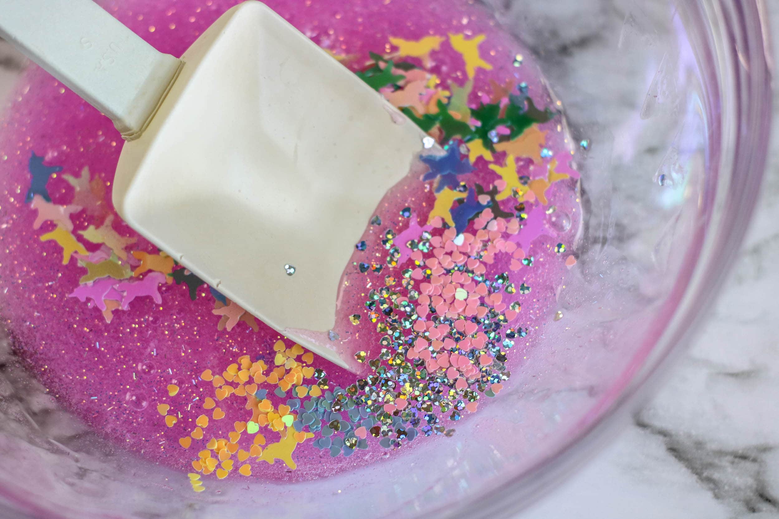 How To Make Fun And Sparkly Unicorn Slime - Run To Radiance